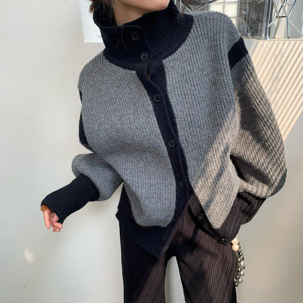 Soft & Stylish: Contrast Color Turtleneck Sweater for Loose Fit