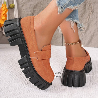 Plus Size Sponge Cake Platform Slip-On Leisure Pumps