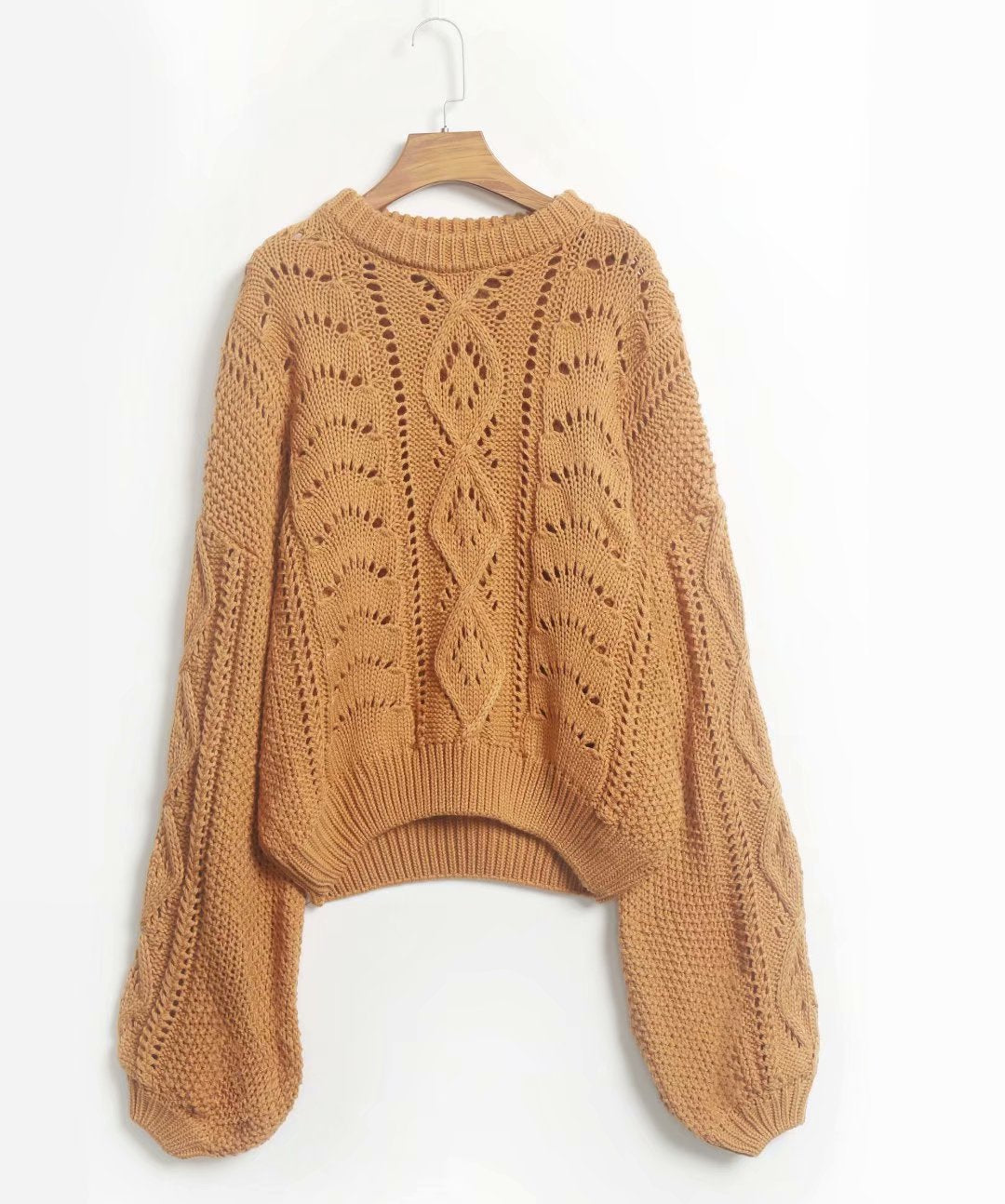 Hollow twist needle sweater