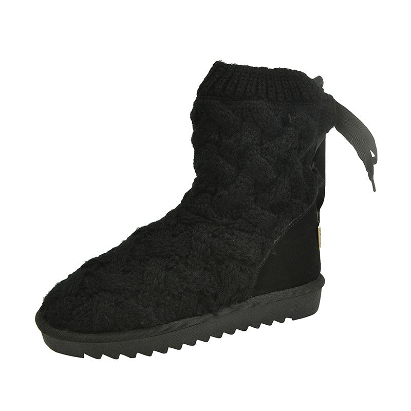 Women's Wool-Lined Snow Boots with Strap and Round Toe