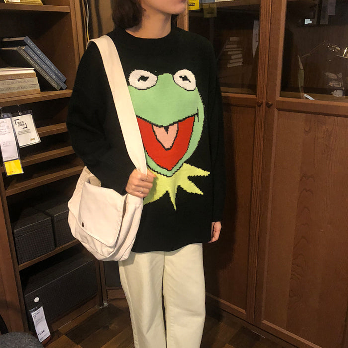 Frog crew neck sweater