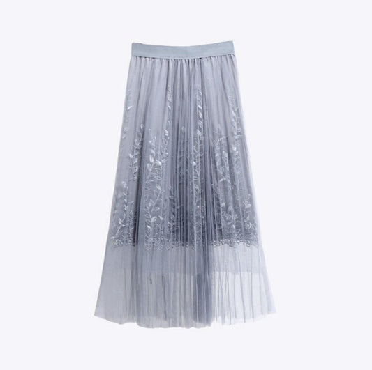 Large Size Mesh Embroidered Pleated Lace Puffy Skirt