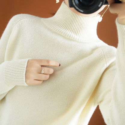 Women's Thick Loose Turtleneck Wool Sweater - Cozy Long Sleeve Pullover