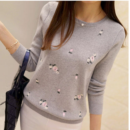 Women's embroidered sweater print