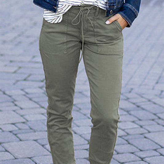 Women's Fashionable Slim-fit Pocket Cropped Pants