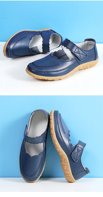 Casual Round Toe Hollowed Leather Shoes with British Style Soft Japanese Gommino