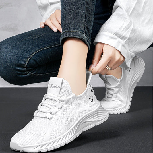 Women's Summer Fashion Casual Flyknit Breathable Sneakers