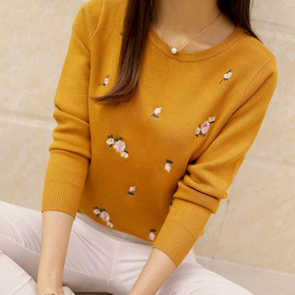 Women's embroidered sweater print