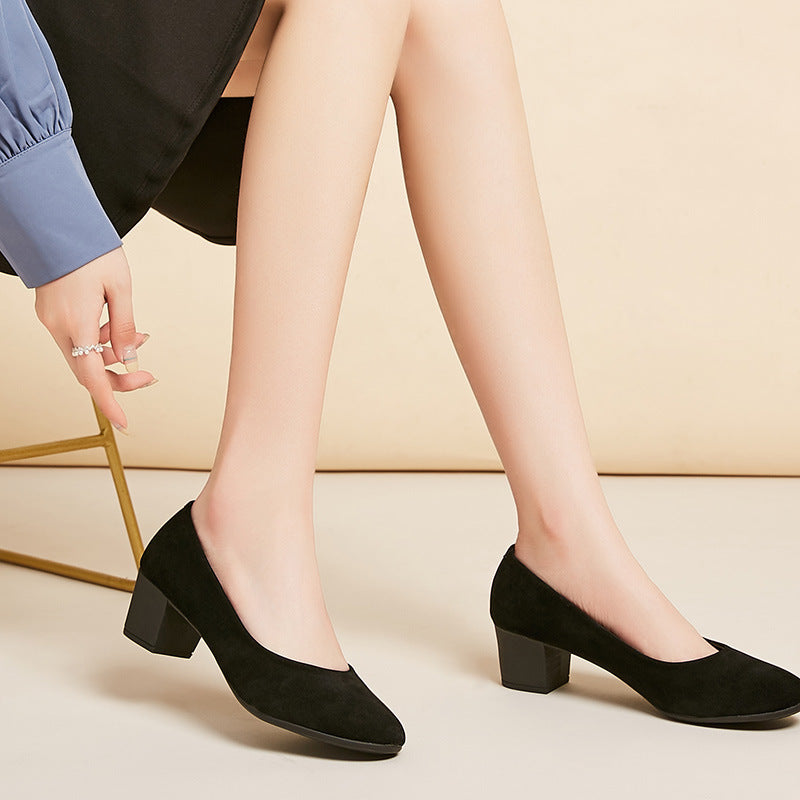 Ultra-Soft Suede Women's Office Shoes: Perfect for the Business Workplace