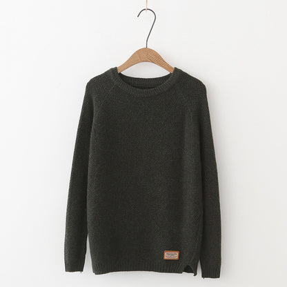 Base split knit sweater