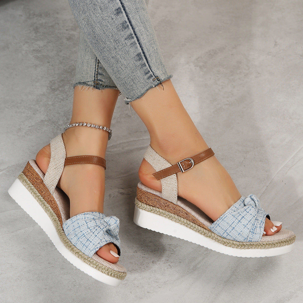 Women's Buckle Wedge Platform Sandals