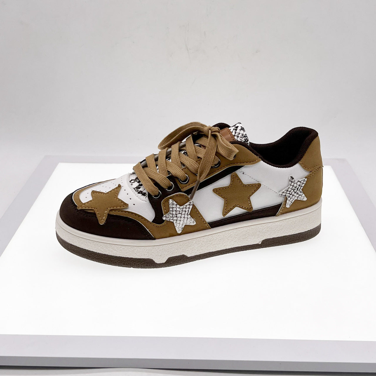 Artistic Casual Star Pattern Sneakers for Spring and Autumn