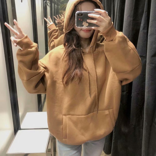 Hooded loose sweatshirt