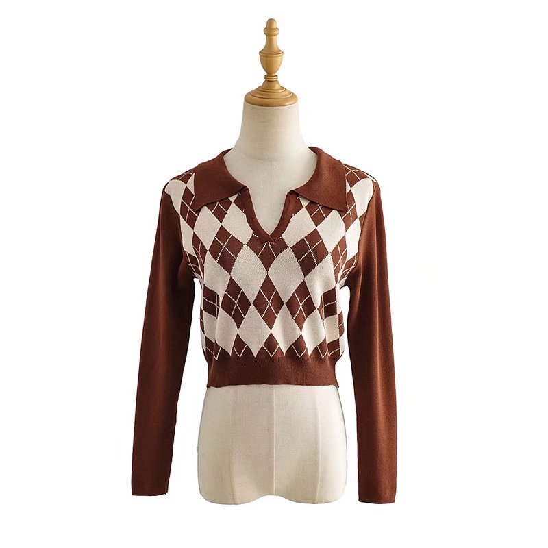 Vintage Diamond Patterned Knitted Polo Neck Sweater for Ladies