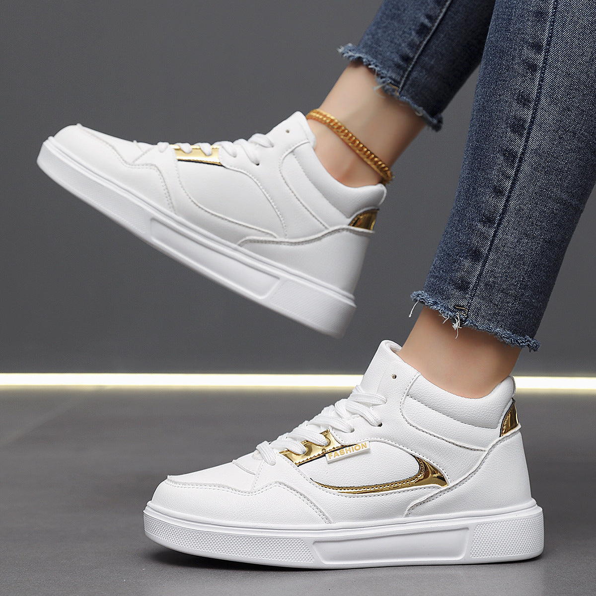 Large Size Flat Bottom Casual Sneakers