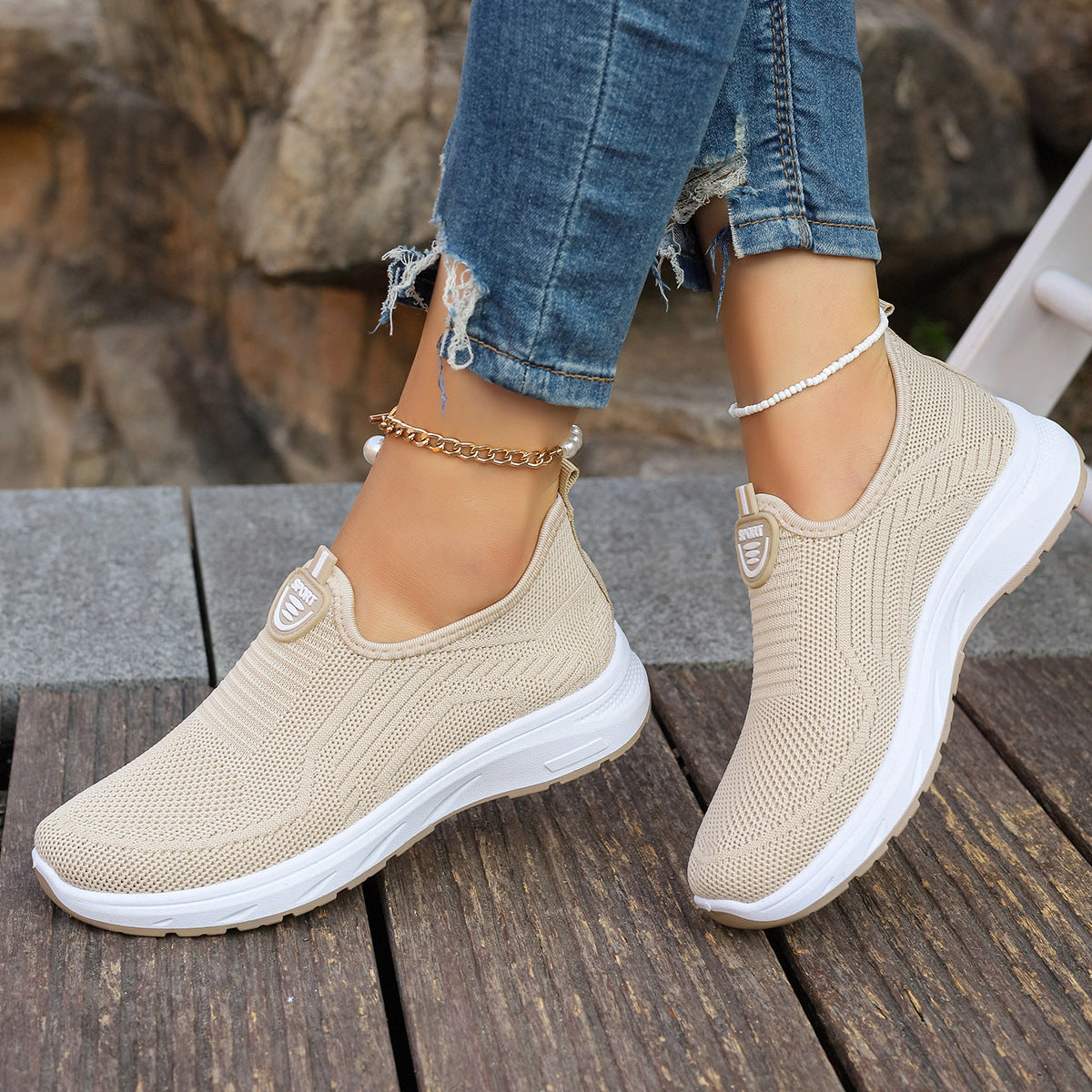 Women's Slip-On Flyknit Breathable Casual Shoes with Soft Bottom