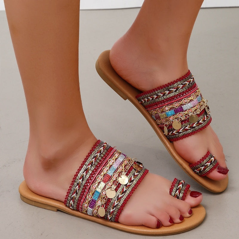 Women's Bohemian Flat Sandals with Toe Covering