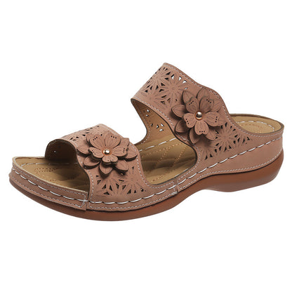 Women's Casual Flat Sandals with Flower Detail