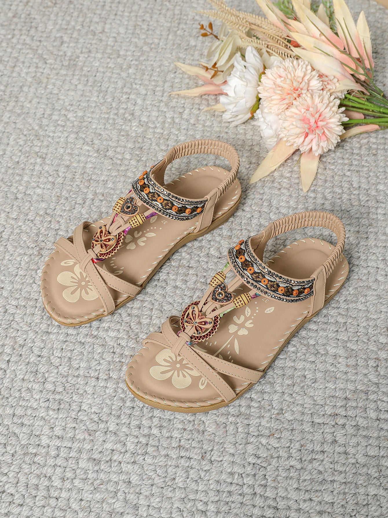 Women's Plus Size Flat Bottom Flower Rhinestone Sandals