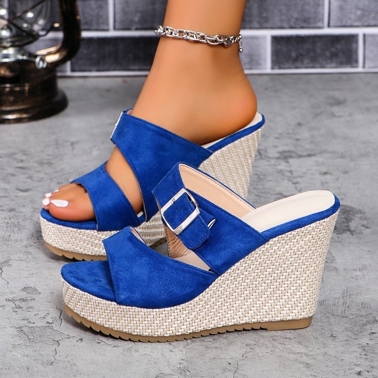 Women's Plus Size Thick Bottom Summer Wedge Slippers with Belt Buckle – Fashionable