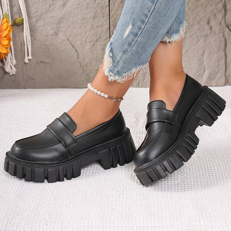 Plus Size Sponge Cake Platform Slip-On Leisure Pumps