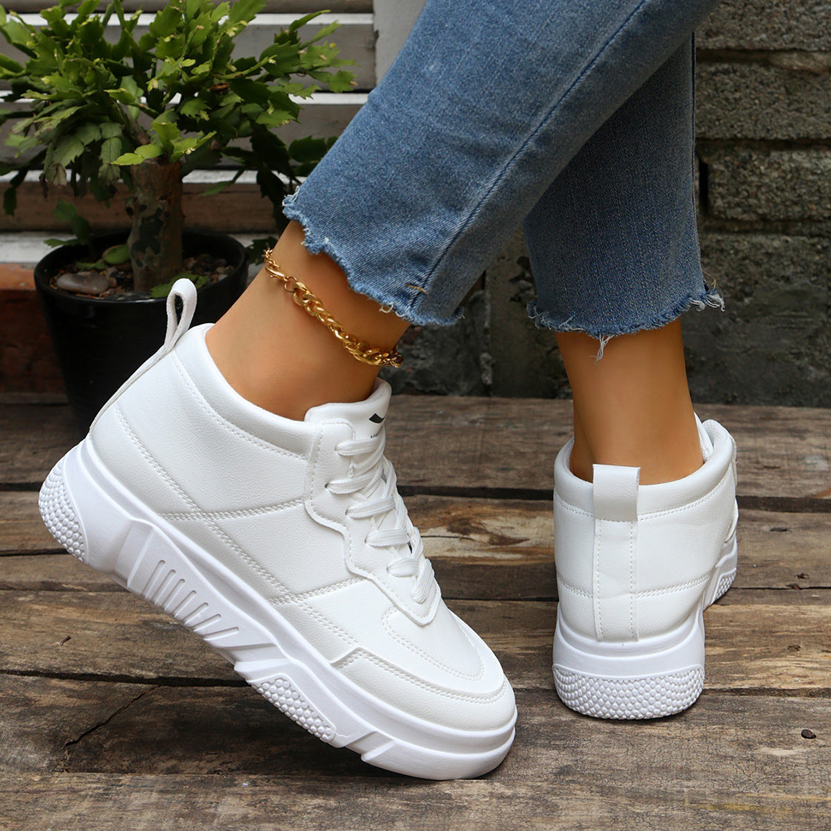 Comfortable Leisure Platform Sneakers