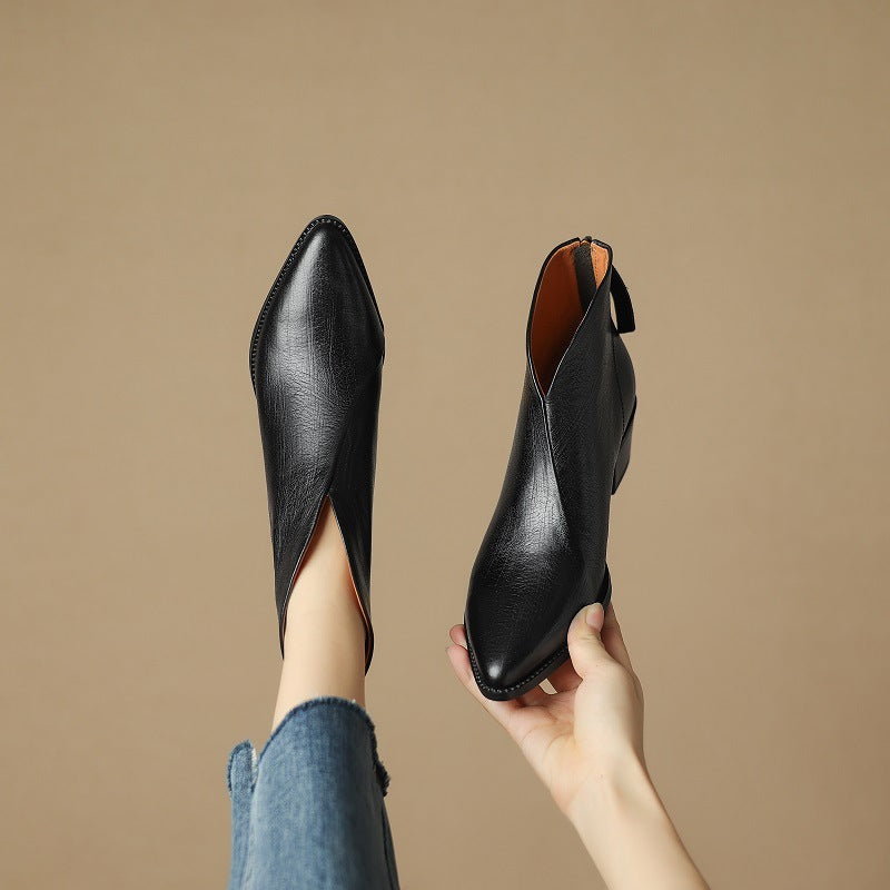 Women's Retro Pointed-Toe Cowhide Ankle Boots