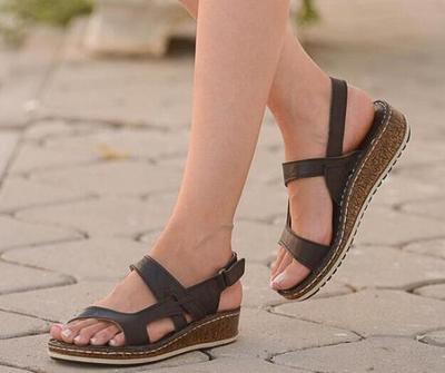 College Style Low Heel Casual Sandals